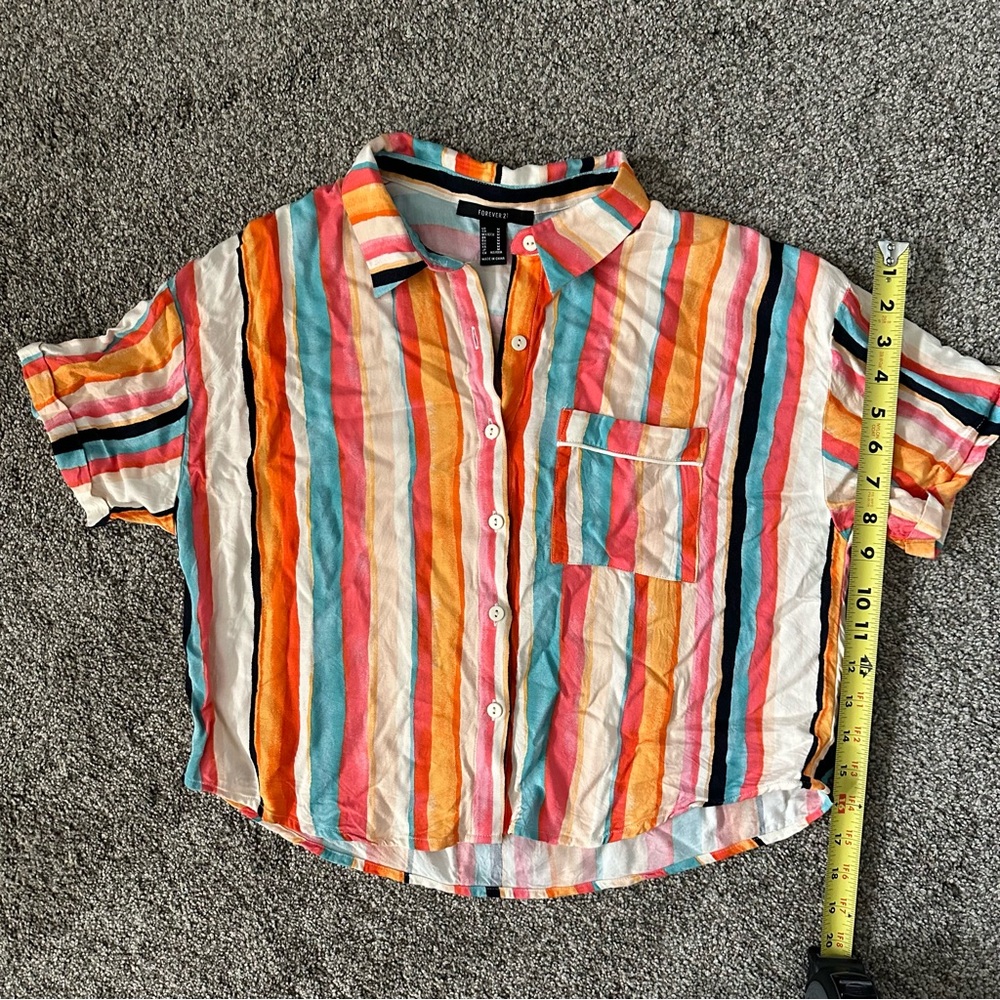 Forever 21 crop top button up